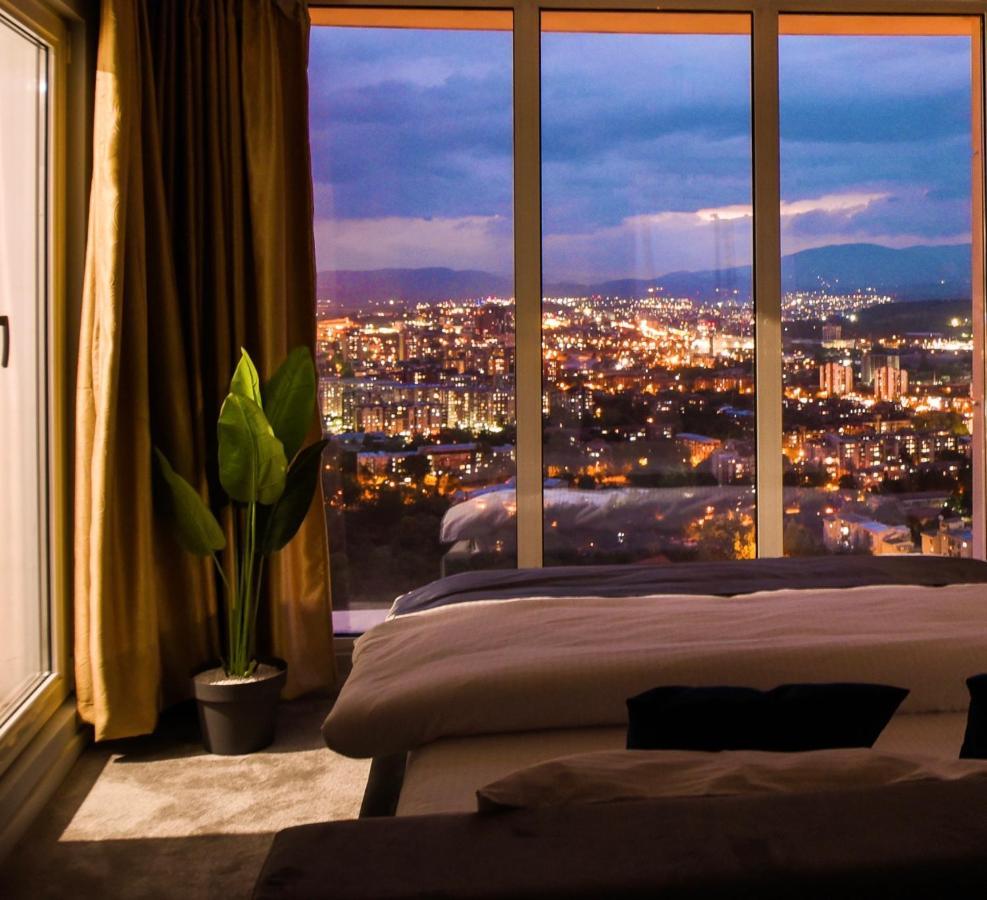 Sky Deluxe Fitness & Spa Скопье Экстерьер фото